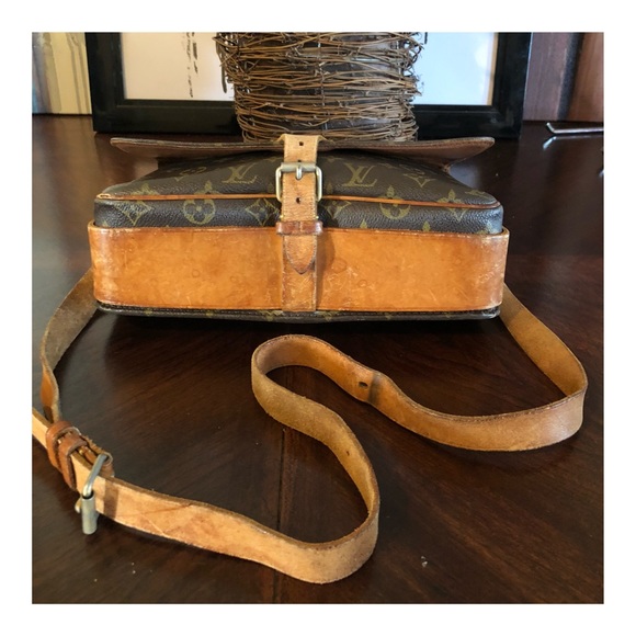 🌸SOLD🌸AUTHENTIC LOUIS VUITTON CARTOUCHIERE GM - Picture 5 of 8